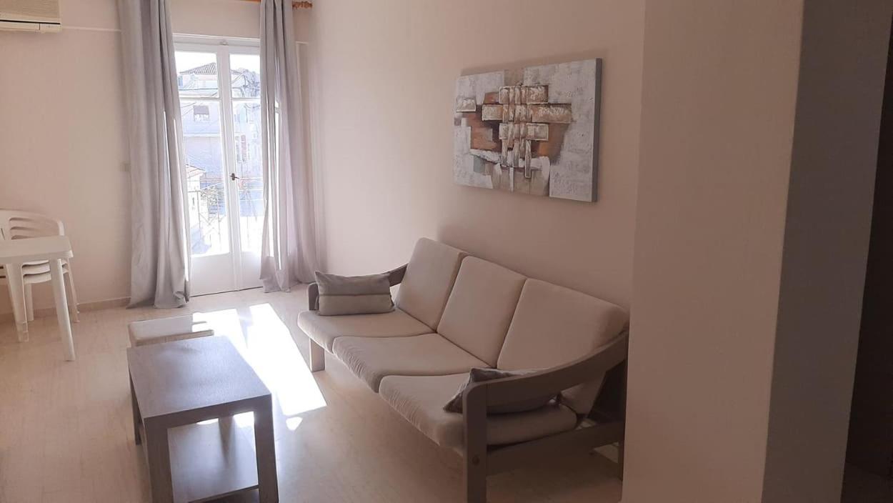 Tasias Apartments Lixouri Zewnętrze zdjęcie