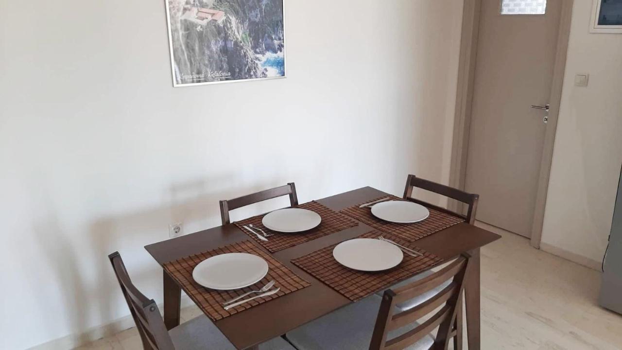 Tasias Apartments Lixouri Zewnętrze zdjęcie